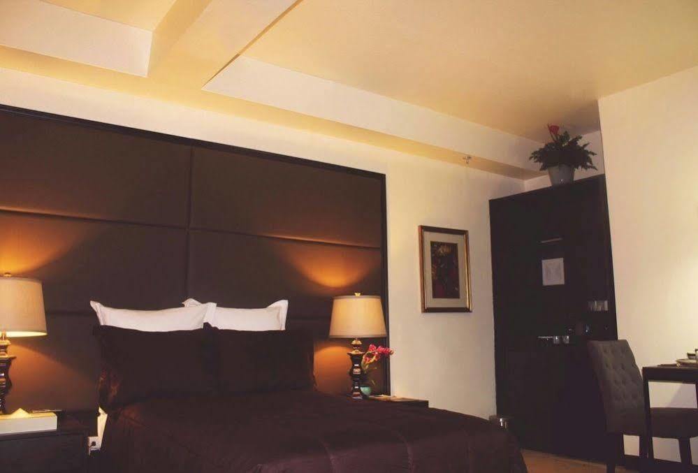 One Pacific Hotel Tamuning Zewnętrze zdjęcie